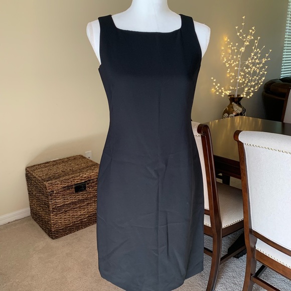 Ann Taylor Dresses & Skirts - ❇️ Ann Taylor dress